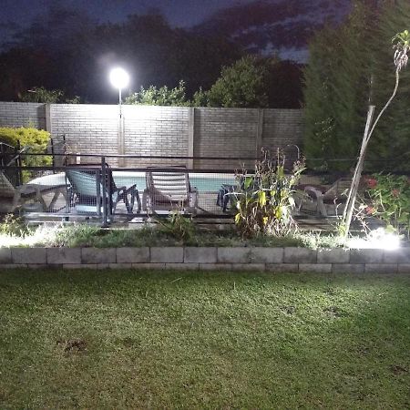 Aparthotel Bungalows Yo Ju Colón Exterior foto
